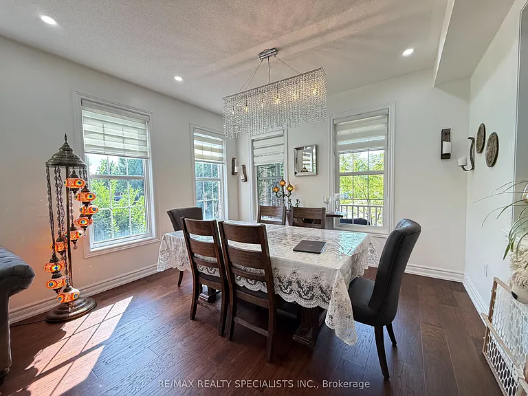 214 McCready Dr — Photo 10