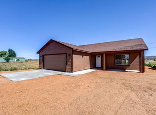 400 W Rome Way, Paulden, AZ 86334