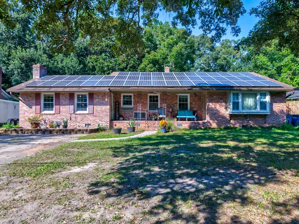 2480 Two Oaks Dr, Charleston, SC 29414
