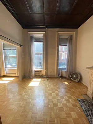 Rented by Avenues Real Estate | media 2