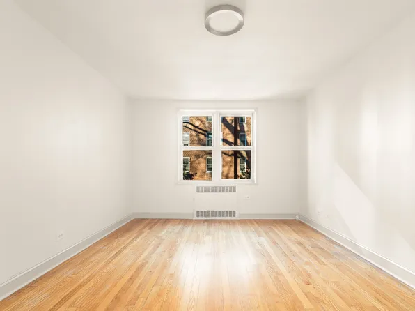 5610 Netherland Avenue image 9 of 21