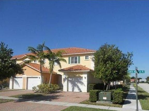 2nd image of 10701 Santa Monica Pl