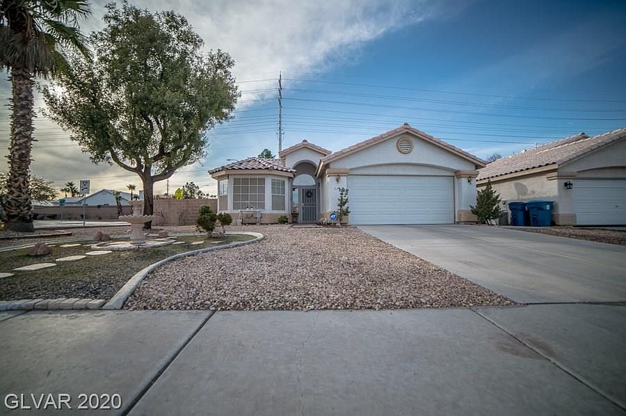 1st image of 1725 Diamond Oaks Ct