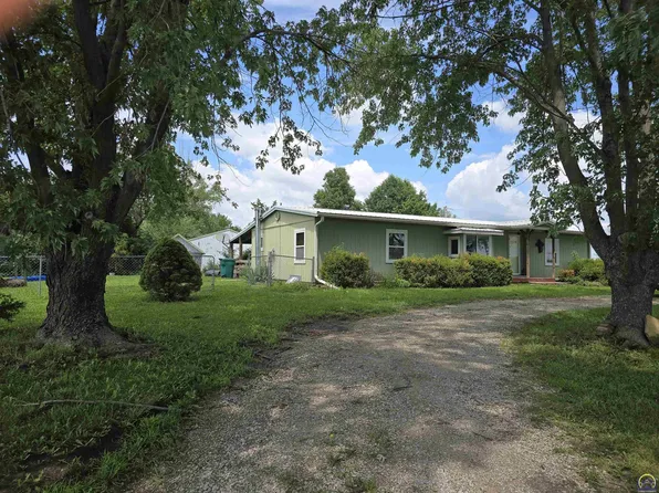 3554 190th St, Valley Falls, KS 66419