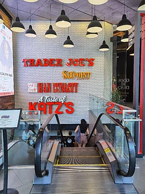 Sold by CLAREMONT REALTY & MORTGAGE LLC | media 45