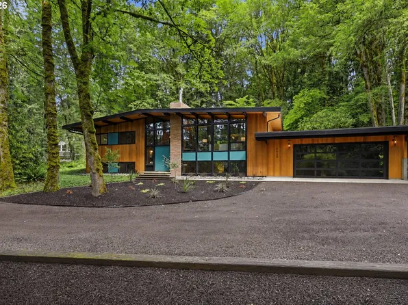 10625 SW Lancaster Rd, Portland, OR 97219