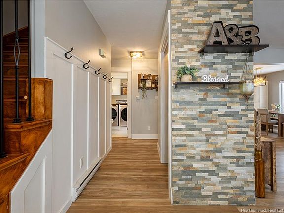 2nd image of 239 Rennick Rd