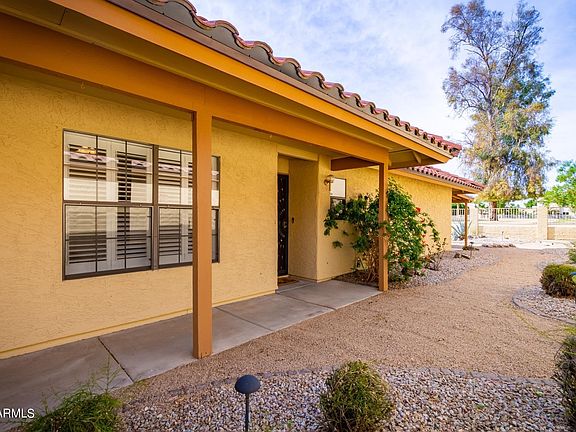 3rd image of 12322 S Shoshoni Dr