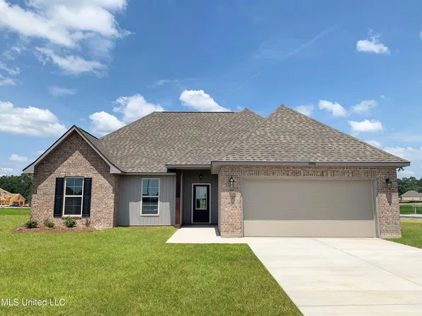 10186 Patrick Dr, Gulfport, MS 39503