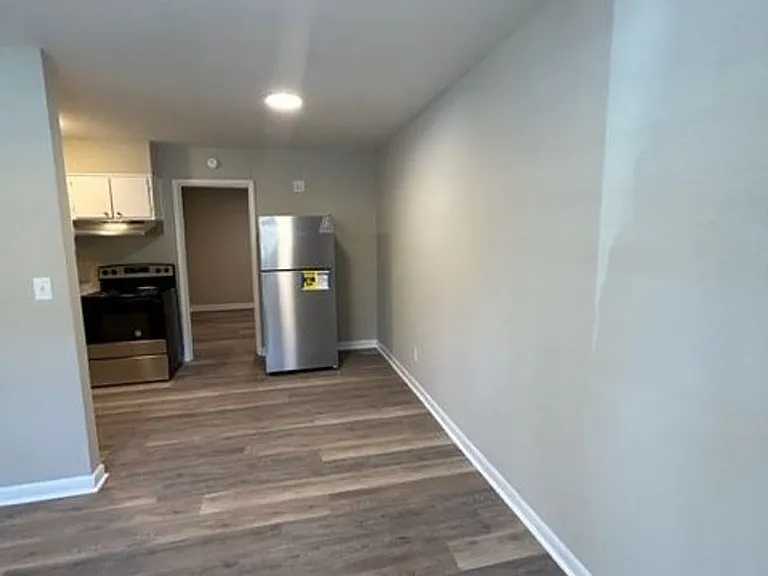 776 West Ave — Photo 5