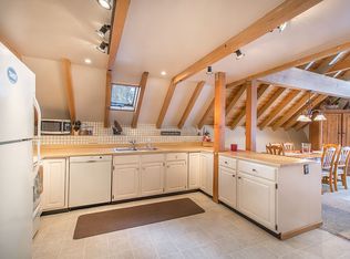 11805 Oslo Dr, Truckee, CA 96161