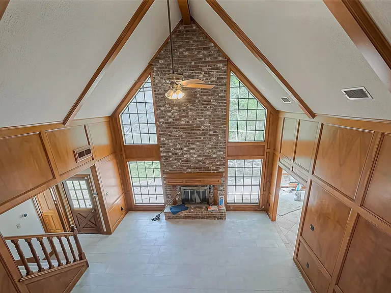 18307 Champion Forest Dr — Photo 42