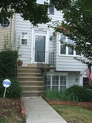 1st image of 4232 Stockbridge Dr #82D
