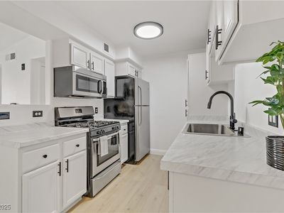 3318 N Decatur Blvd UNIT 2007, Las Vegas, NV, 89130