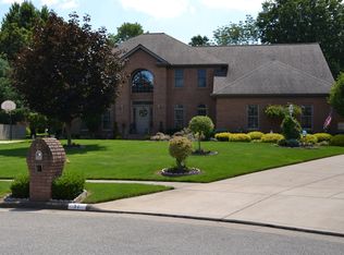 51 Majestic Ct, Canfield, OH