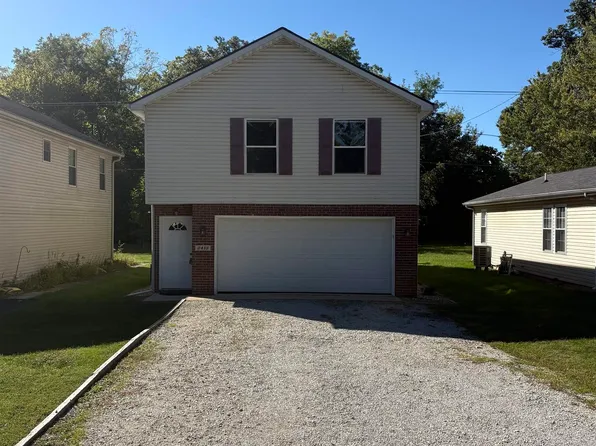 2413 N Buckles St, Muncie, IN 47303