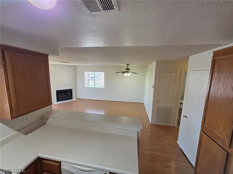2200 Highpointe Dr #201 — Photo 51