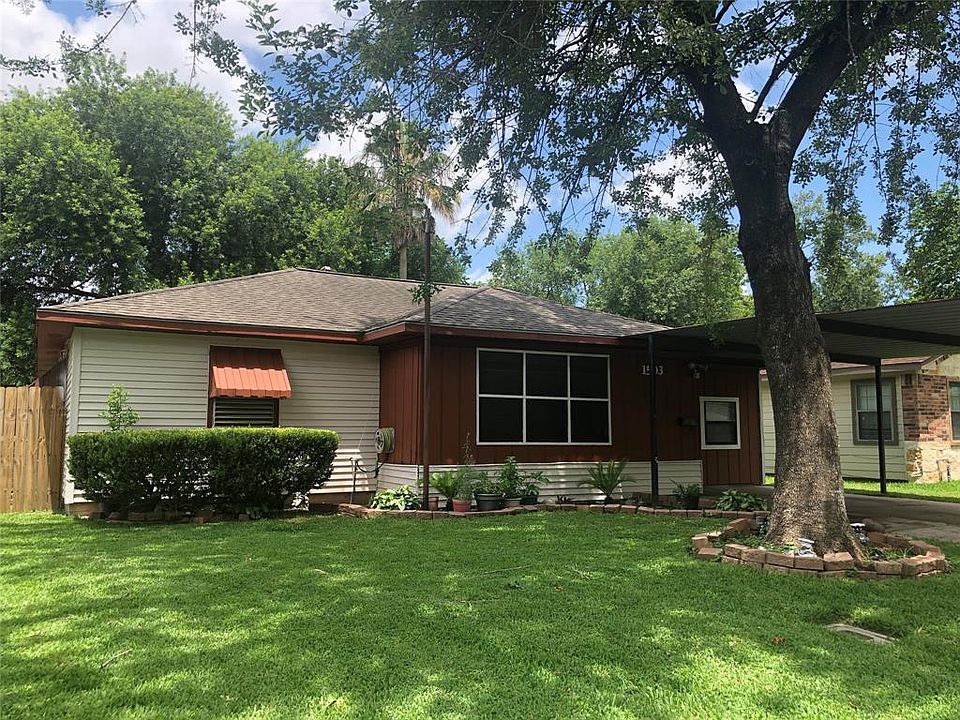 1st image of 1503 Pugh Dr