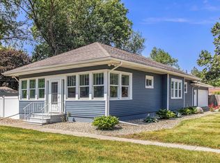 51633 Hollyhock Rd, South Bend, IN 46637