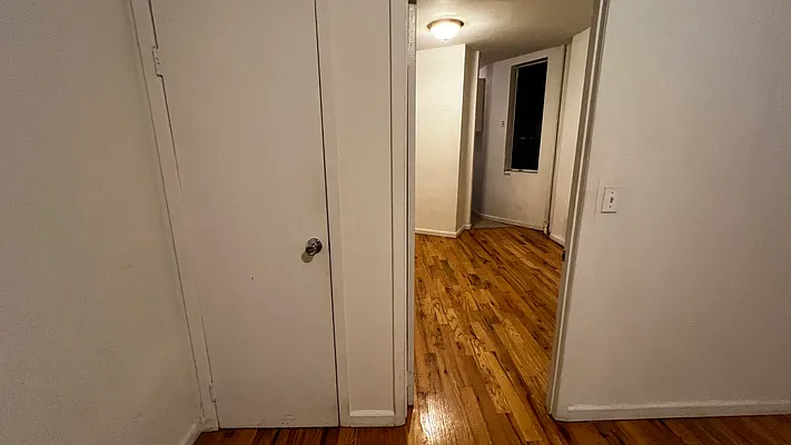 Rented by HOLTON REAL ESTATE INC. | media 14