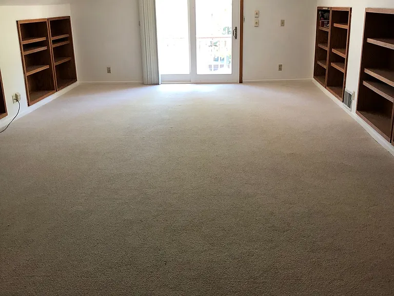 315 University St #B — Photo 3