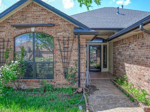 9217 Button Ave, Moore, OK 73160