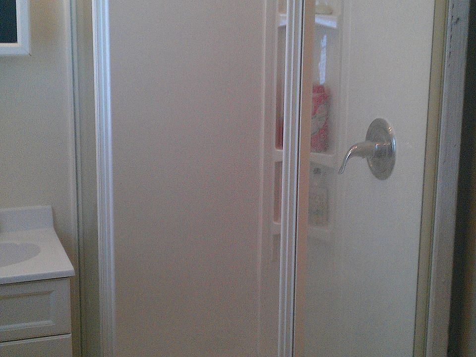 1st image of 216 Tinkler St APT B