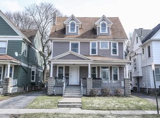 200 Laburnam Cres, Rochester, NY 14620