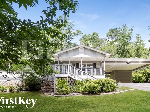 115 River Trace Dr, Dahlonega, GA 30533