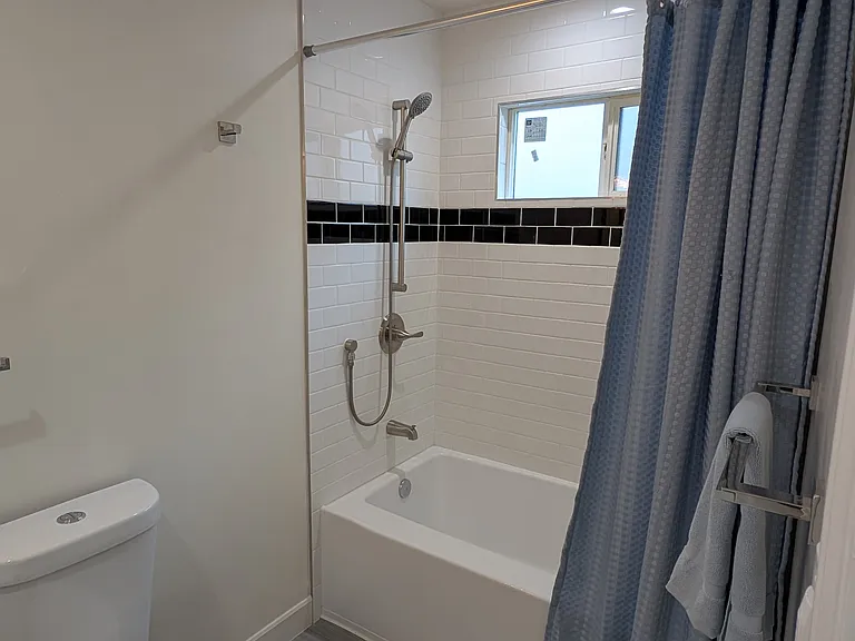 13435 Moorpark St — Photo 29