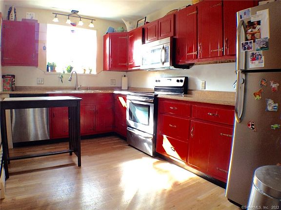 5th image of 439 Central Ave APT A3