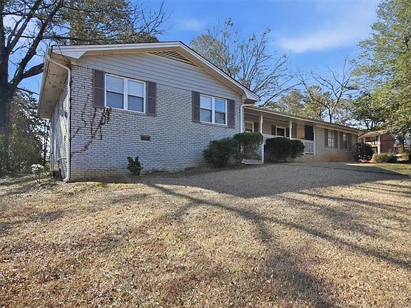 2nd image of 3873 Jane Marie Ln