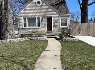 828 N Rembrandt Ave, Royal Oak, MI 48067