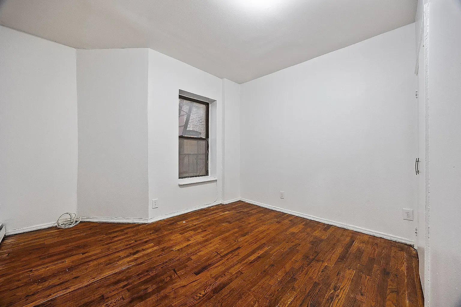 5 Linden Boulevard — Photo 1