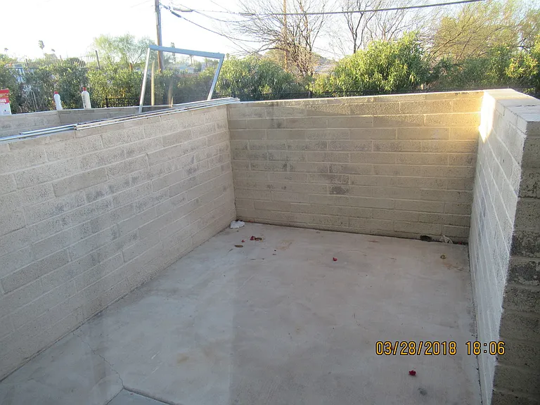 2010 E Sweetwater Ave._SP&Family LLC — Photo 1