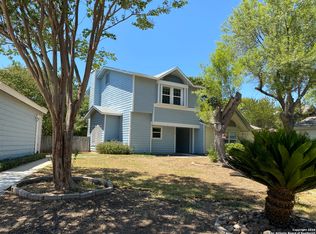 11737 Spring Ridge Dr, San Antonio, TX 78249