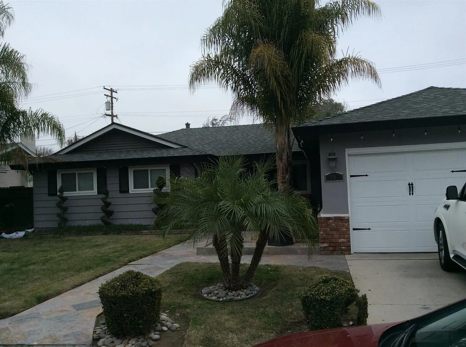 1702 Silkwood Dr photo 1