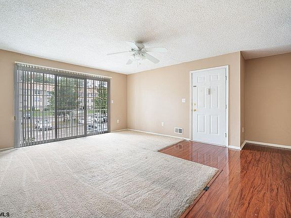 5th image of 86 Iroquois Dr #86