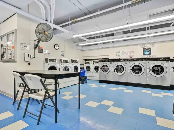 180 West End Avenue image 21 of 25