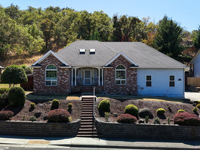 1050 NE Garden Valley Blvd, Roseburg, OR, 97470