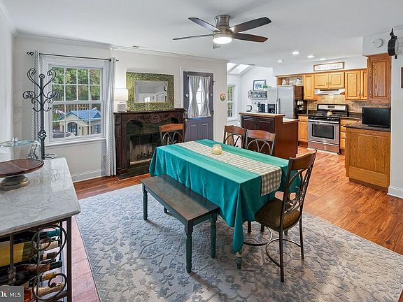 5th image of 65 Shady Brooke Ln