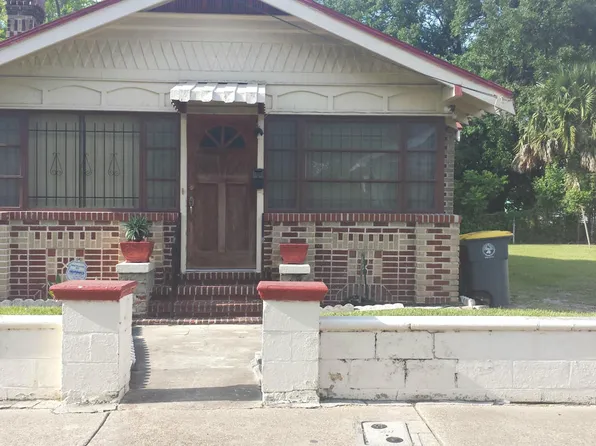 1345 Grothe St, Jacksonville, FL 32209