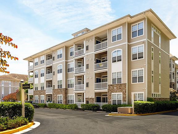 4th image of 116 Stone Point Dr #1367057