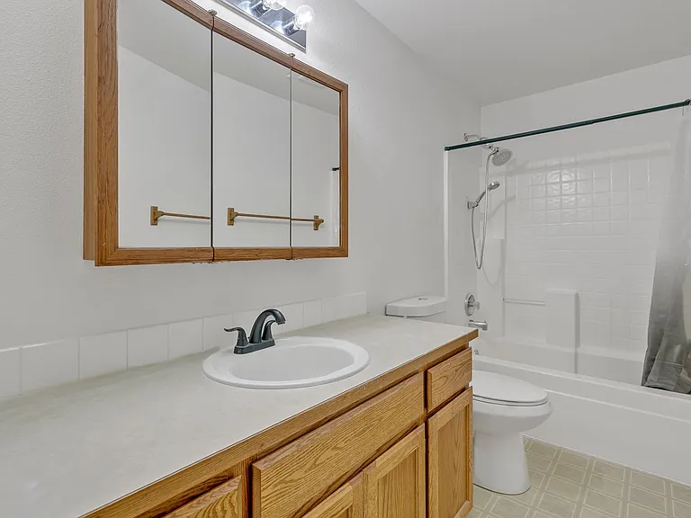 1518 200th Street Ct E — Photo 22