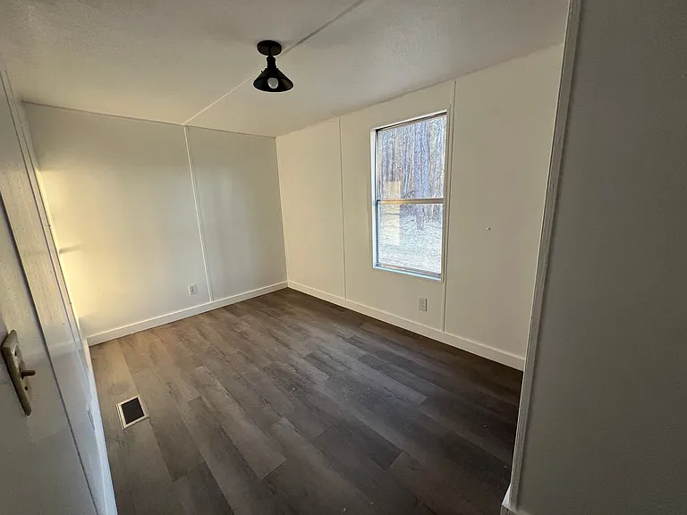 1071 Davis Bugg Rd — Photo 7