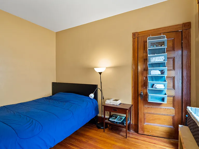 54 Chester Ave #2 — Photo 19