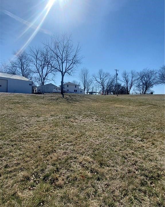 1st image of 8206 NW Old Us Highway 169