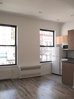 Rented by Rachel Realty | media 26