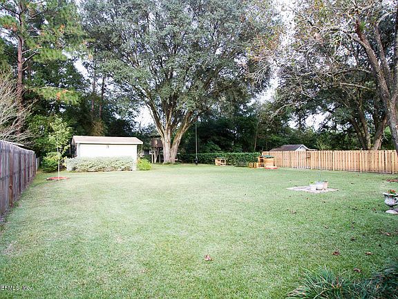 4th image of 7211 S Hanson Dr