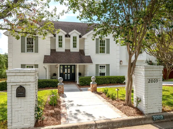 2009 Port Royal Dr, Austin, TX 78746